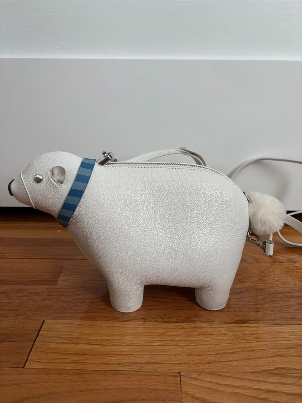 NWOT Kate Spade Arctic Friends Polar Bear Crossbody - Picture 3 of 8